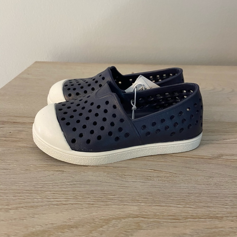 Old Navy toddler shoes